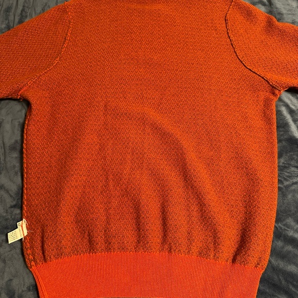 Kiton Sweater 100% Cashmere. Size Italian 52. Burgundy and Brownish Black. - Picture 12 of 16